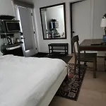 Central Downtown 1 Bed Entire Suite